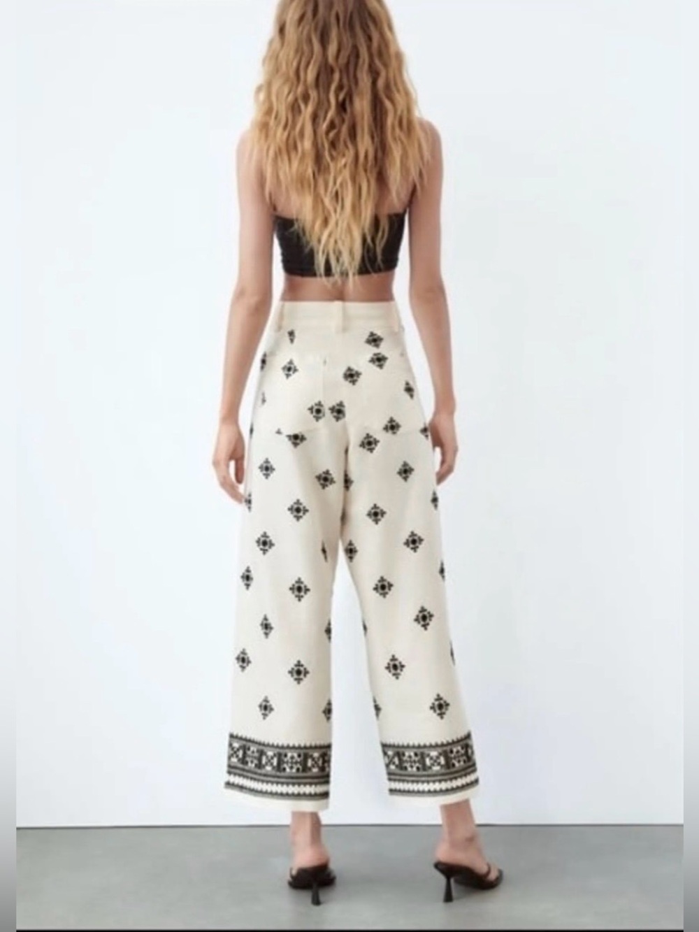 ZARA Cream Pants with Embroidery - Picture 8 of 8